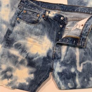 Levi's Men's Relaxed Fit Light Blue Jeans